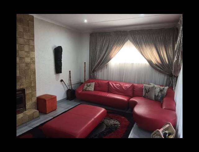 4 BEDROOM HOUSE FOR SALE IN MINDALORE